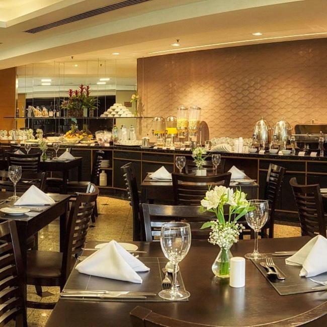 בראוארי Hotel & Residencia Alphaville מראה חיצוני תמונה