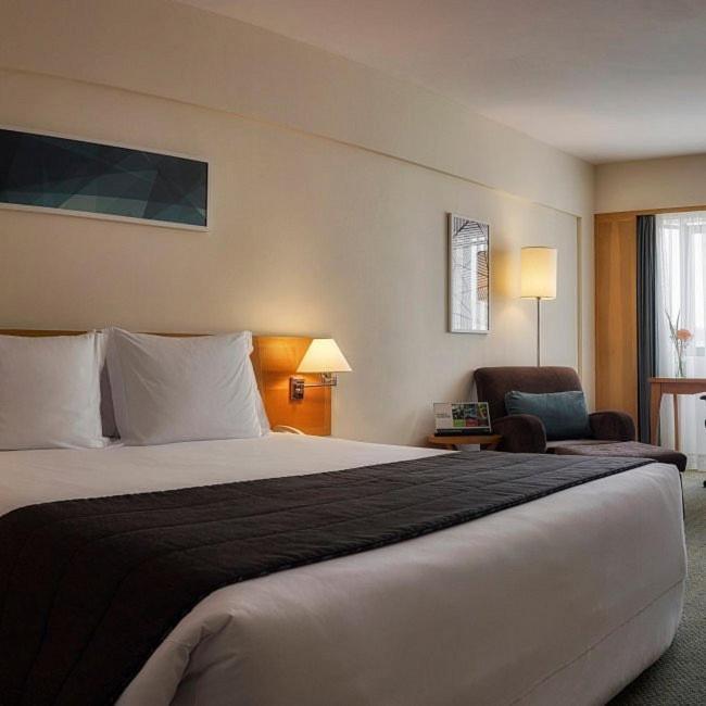 בראוארי Hotel & Residencia Alphaville מראה חיצוני תמונה
